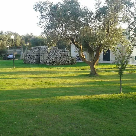 Casa Vacanze Mare E Ulivi Holiday home *